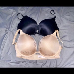 Victoria’s Secret bras size 34 DD